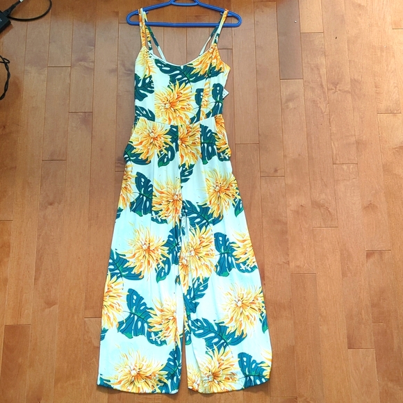 Zara XS summer/spring jumpsuit - Picture 1 of 4